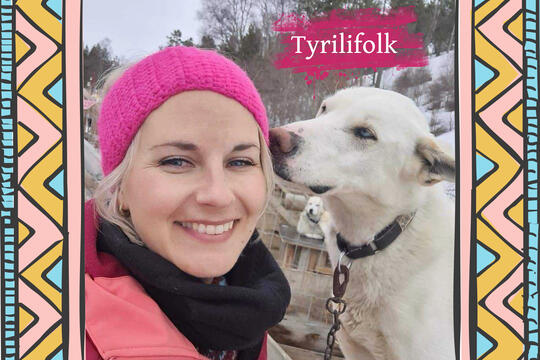 Tyrilis hovedverneombud, Elisabeth Skomakerstuen, sammen med en av hundene på Frankmotunet.